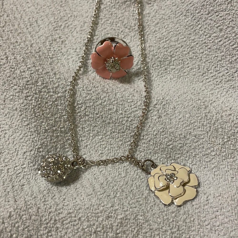 Girl’s Stella Dot Jewelry.